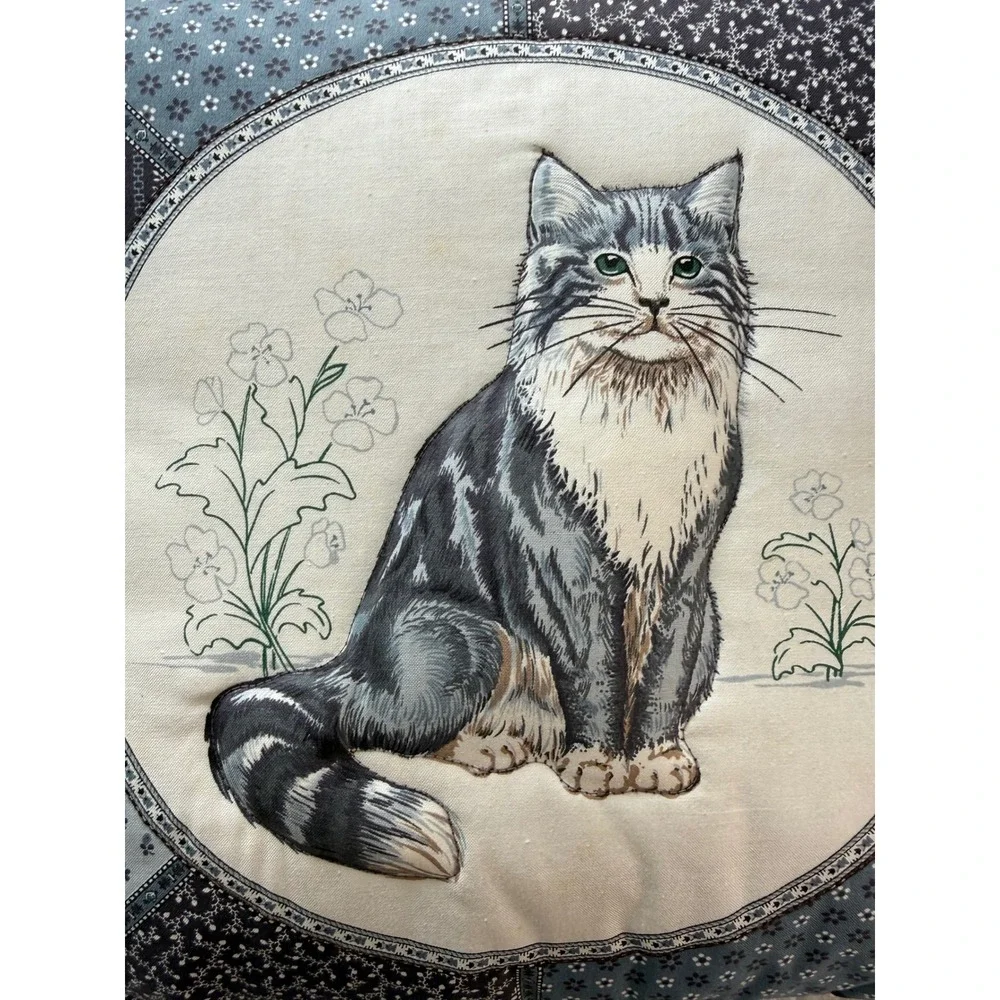 Vintage Style Fluffy Cat Blue Patchwork Grannycore Square Pillow Lace Retro